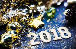 RodneyAtkins's tweet photo. As we count down to a new year, @RoseFalcon and I want to sincerely thank each and every one of you who has reached out or commented on the birth of our son Ryder.  We are blessed beyond measure and consider each of you family. 
#ThankYou
#HappyNewYear
#2018 https://t.co/kxzX0KoMRW