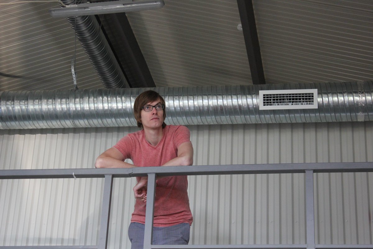 Поздравляем всех с наступающим Новым Годом! Мы обещаем удивлять и радовать Вас и дальше! До встречи в Новом 2018 году!