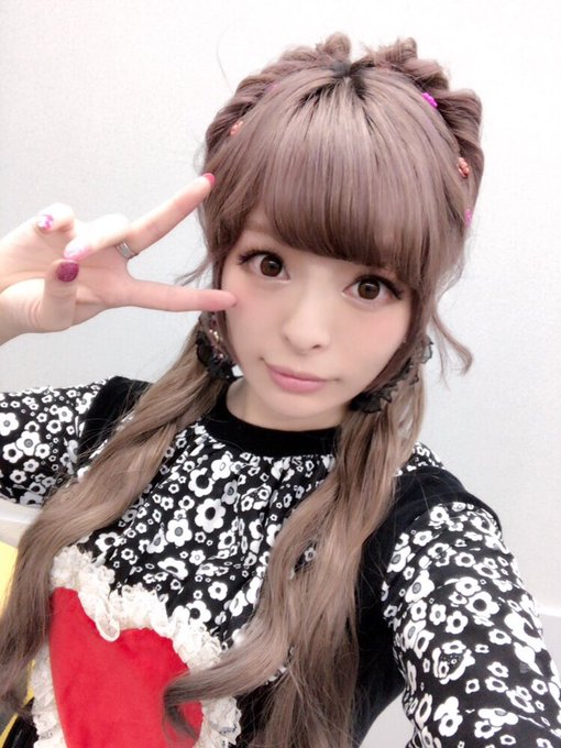 Twitterで画像を見る