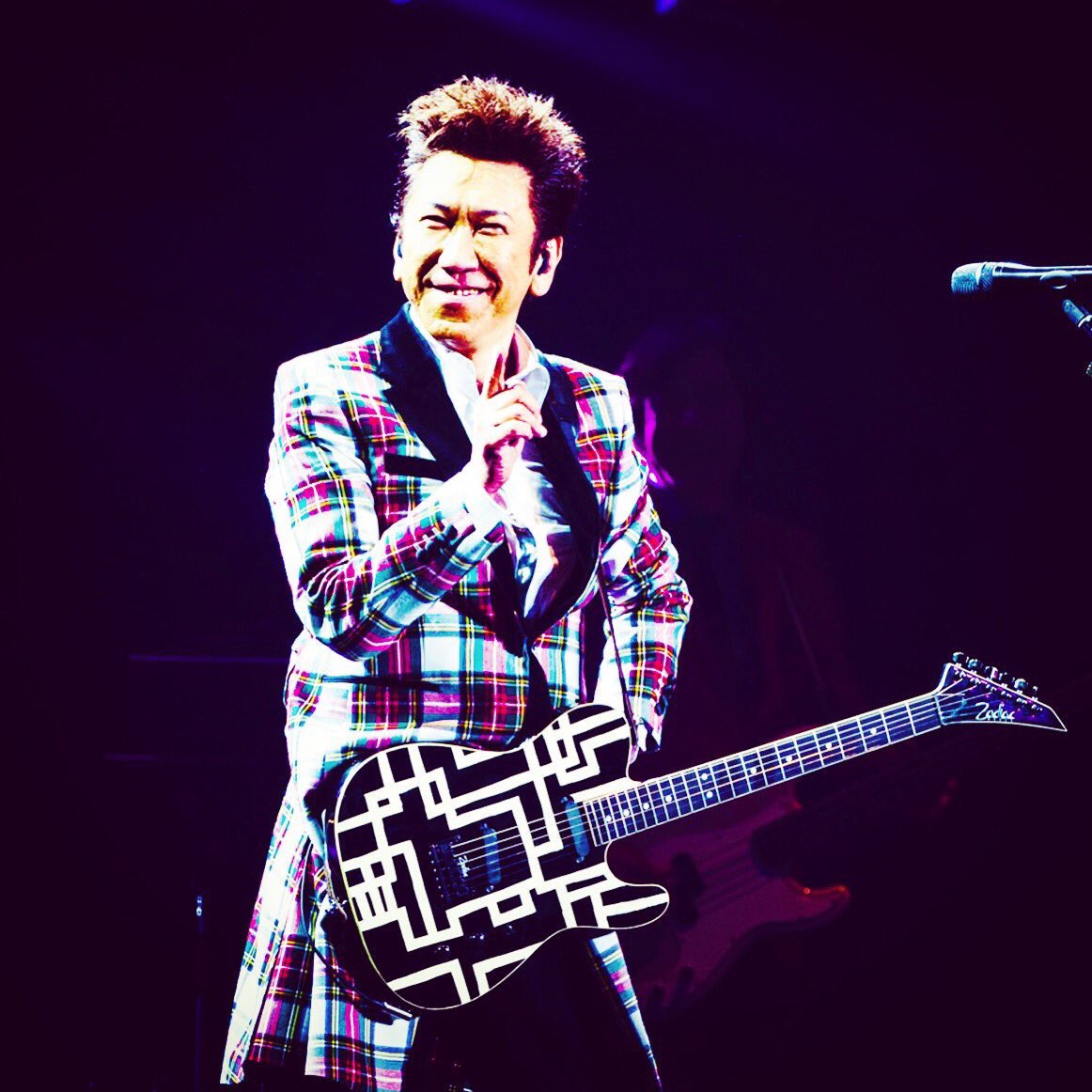 تويتر Triton على تويتر 初めて布袋さんのこの衣装見た時 Hideさんのこの衣装思い出した お二人ともすごく似合ってて かっこいい 布袋寅泰 Hide T Co Swvf24ibpc