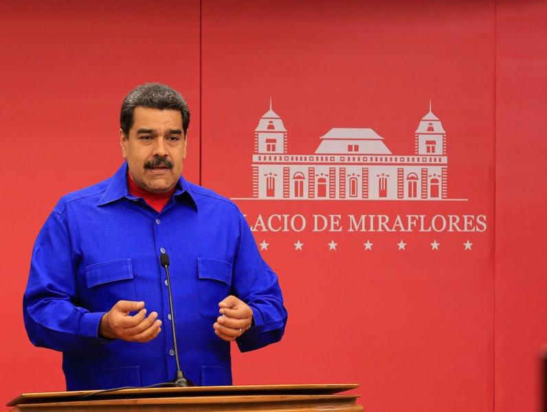 NestorLReverol's tweet photo. #Ahora | Pdte. @NicolasMaduro: El Carnet de la Patria ha permitido fortalecer misiones y grandes misiones, el otorgamiento de nuevas pensiones, el incremento de cupos universitarios para los jóvenes, entre otros logros #31Dic https://t.co/JyhMEZXrTp