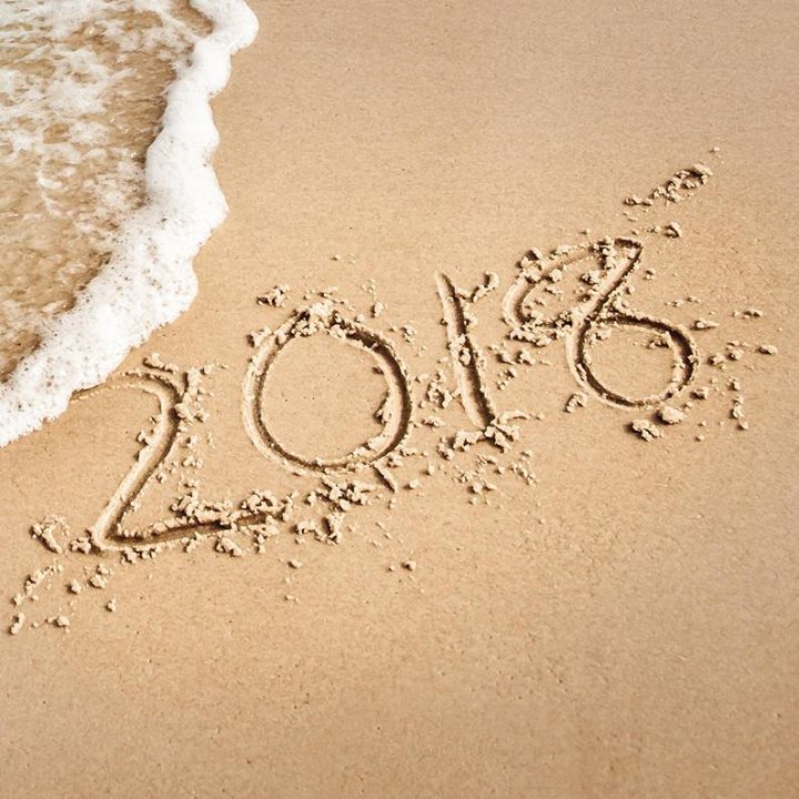 Happy New Year! From our piece of paradise to yours.🎉