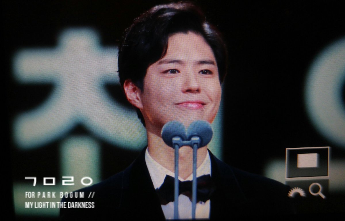 매년 한 해의 마무리를
새로운 시작을
보거미와 함께할 수 있음에 감사해.
#박보검
<a href="/BOGUMMY/">박보검</a>