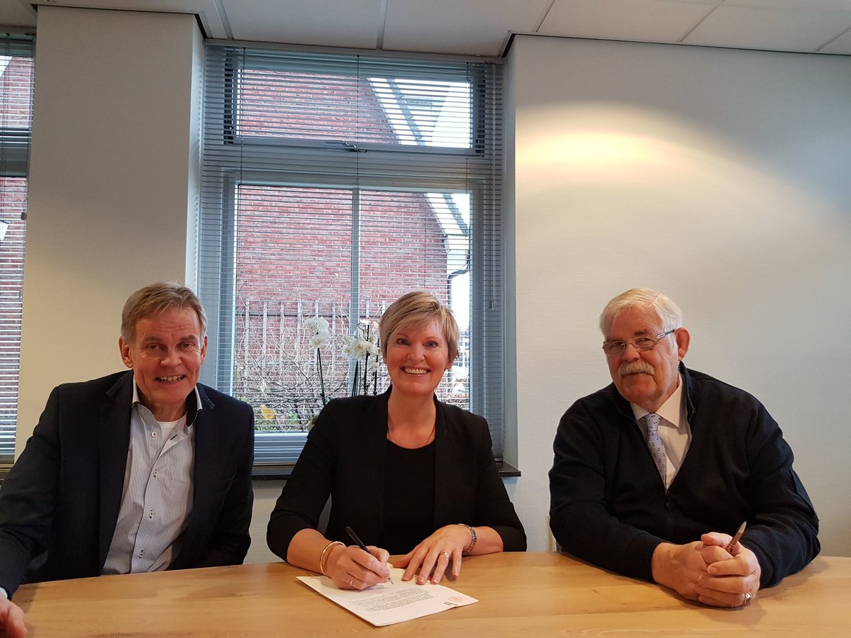 Bestuur en fractie van Ermelo-Liberaal wensen iedereen een gezellige jaarwisseling en een gezond en gelukkig 2018!