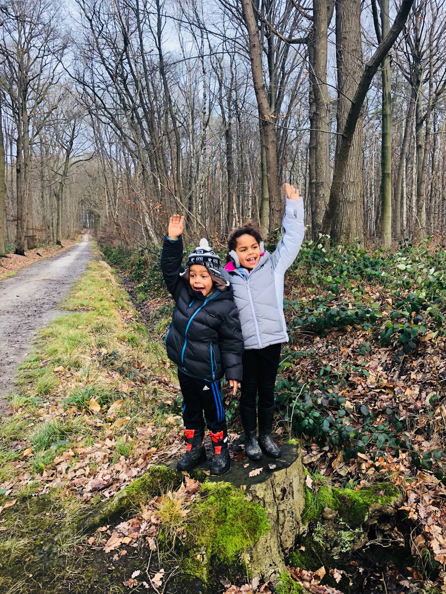 hildevautmans's tweet photo. Last day of the year! Goodbye 2017!! Thank you for all the good moments together! #end2017 #HappyNewYear https://t.co/UQ6lQWvYcO