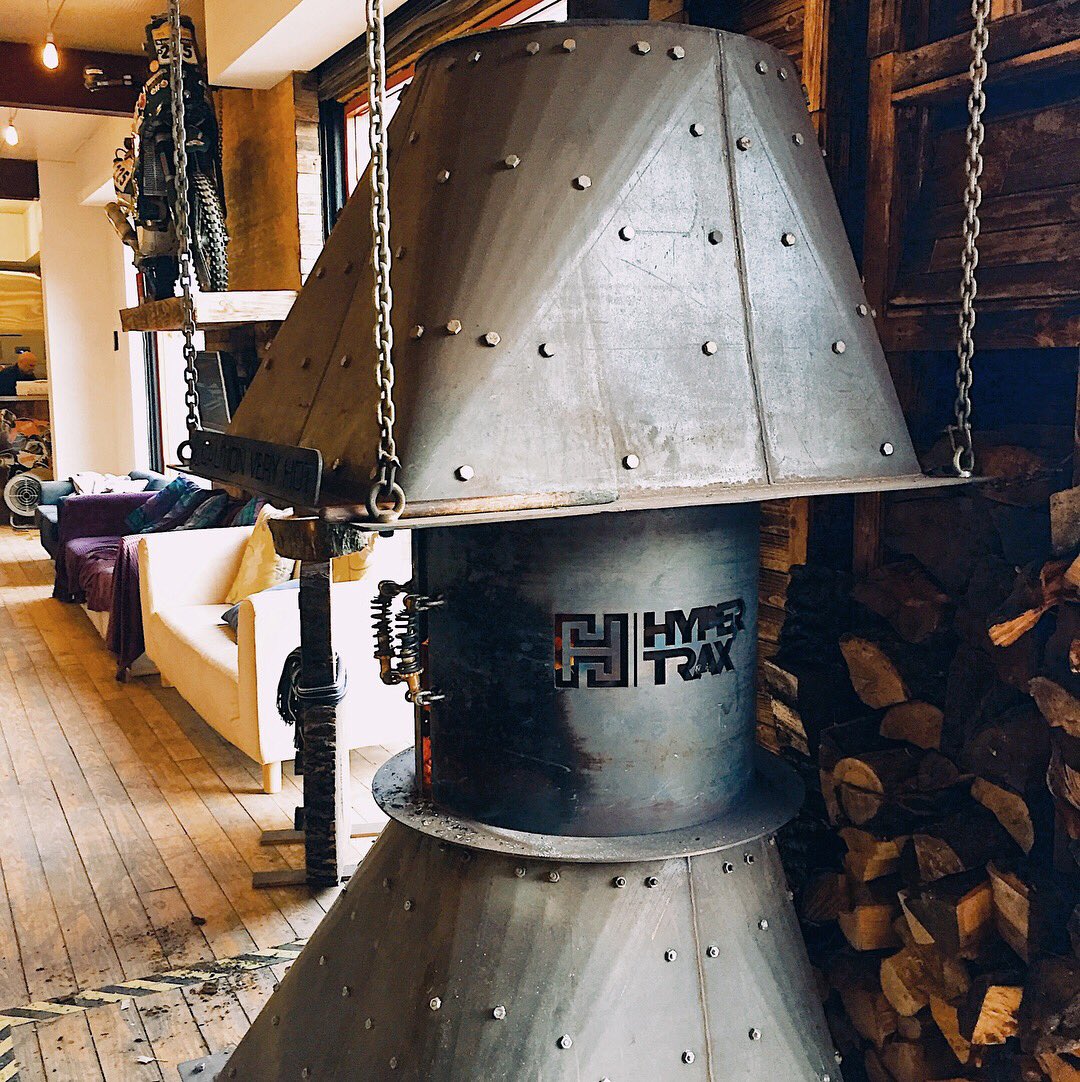 krisreid_'s tweet photo. Bizarre having no clutch, foot brake or gears but theyβre quick and fun to ride! Iβll be back. I also want that @trax_hyper fireplace for my future man cave.. #HyperTrax #KTMElectric π https://t.co/WsEsCugUTb