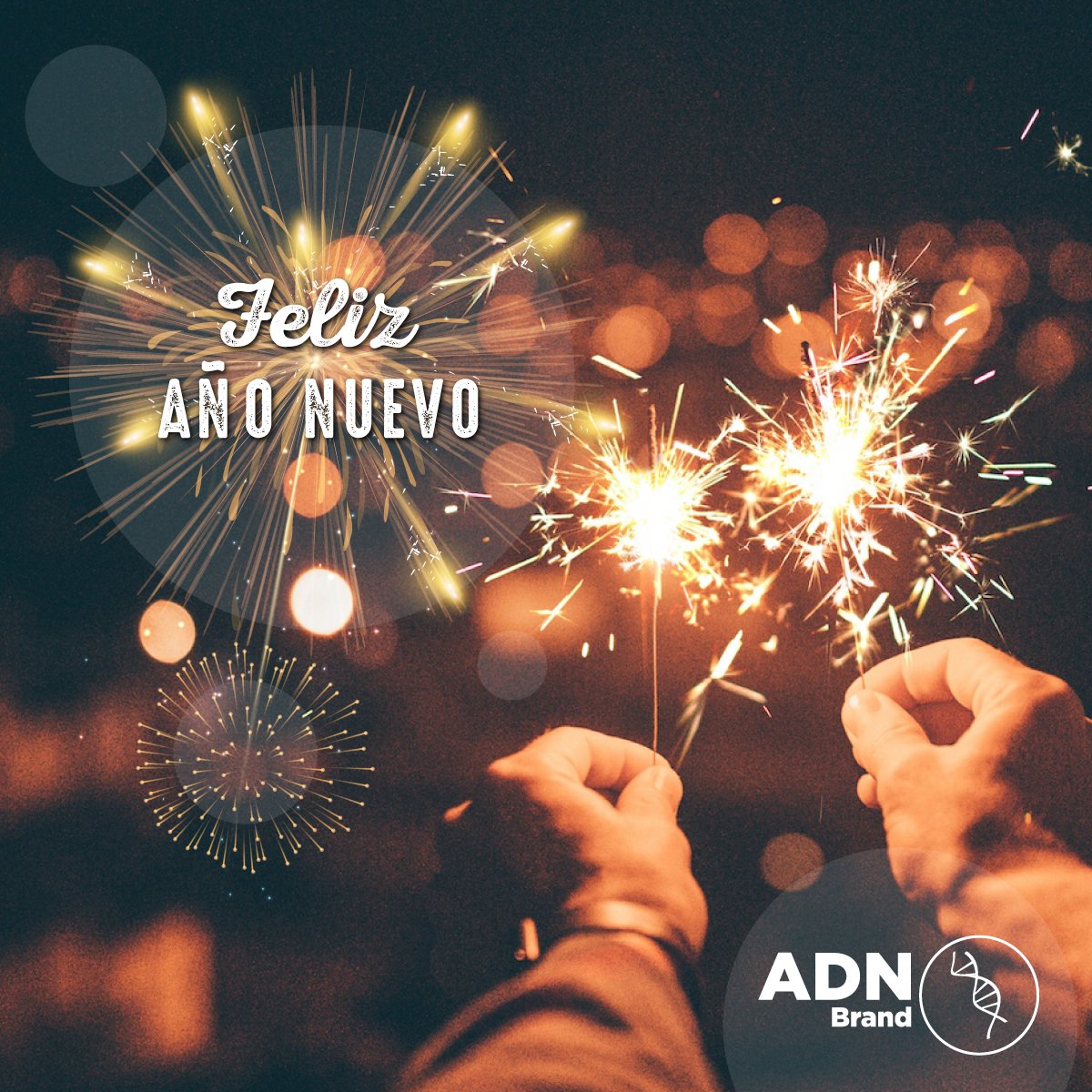 Por un 2018 lleno de proyectos y amor. ¡Feliz año nuevo!  🥂🎉♥

#estamosconectados #añonuevo #enjoy #familia #2018
