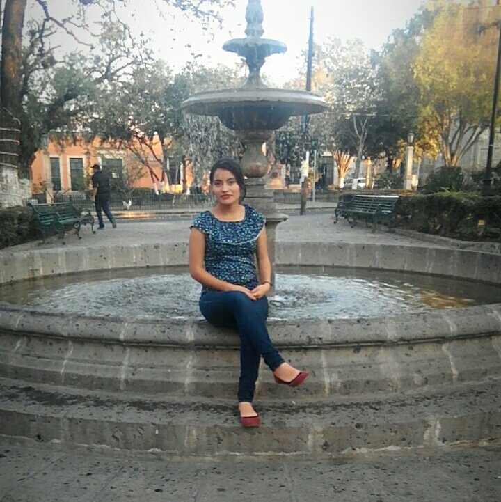 Sarahi1149's tweet photo. #NuevaFotoDePerfil https://t.co/VFPa7TM4H5