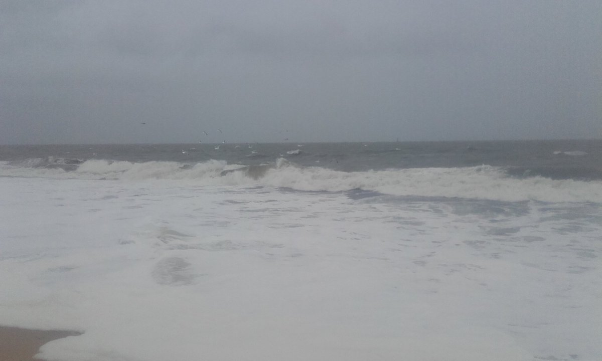 laurbreizh's tweet photo. En  Bretagne sud, #Pornichet , il fait toujours beau, enfin, c'est toujours beau... https://t.co/jvResCvuUF