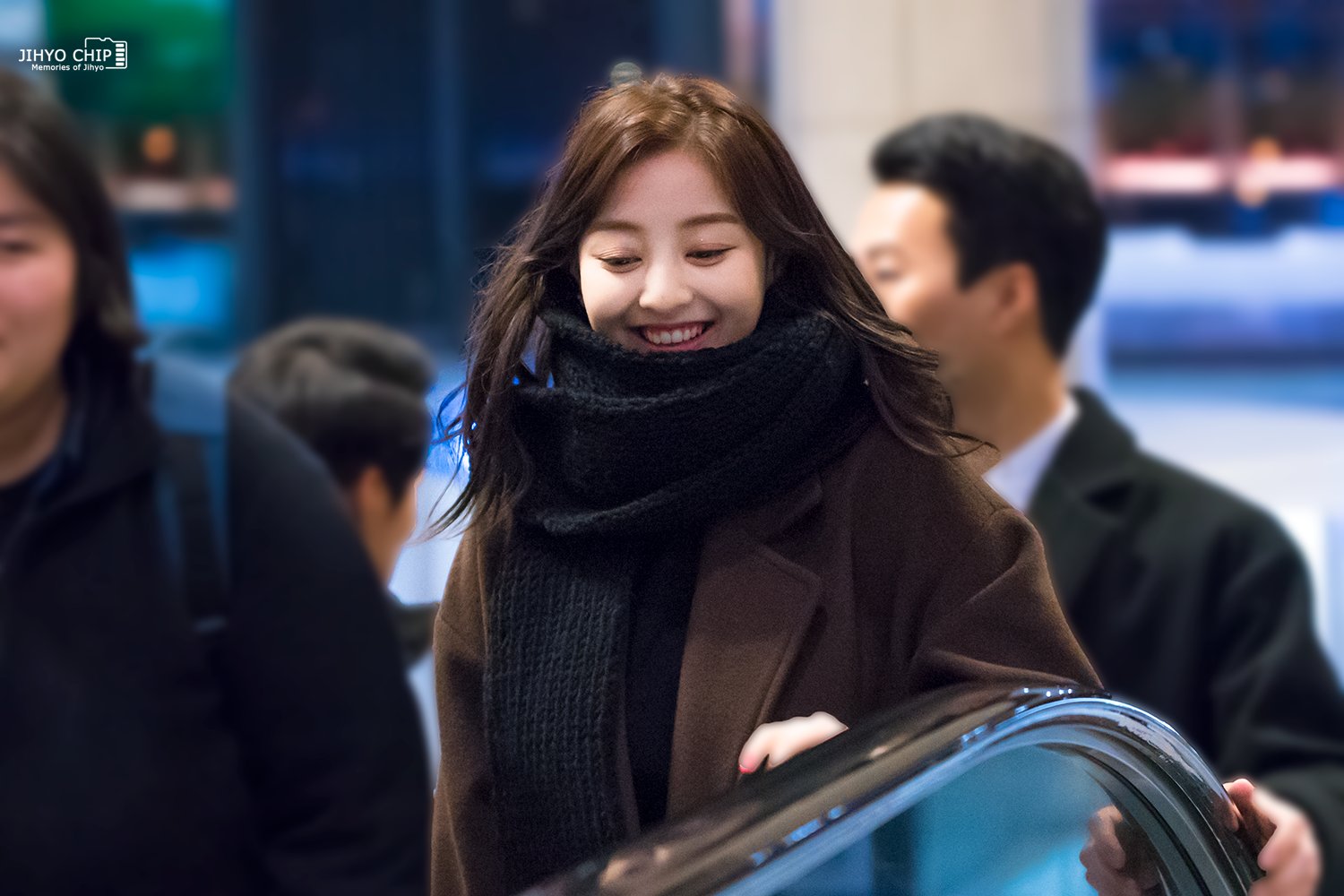 DSYObkfVoAACYqH.jpg:orig