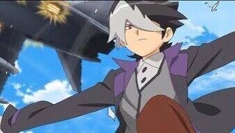 今年最後の宣伝させてください！！！！！ダンボール戦機をよろしく