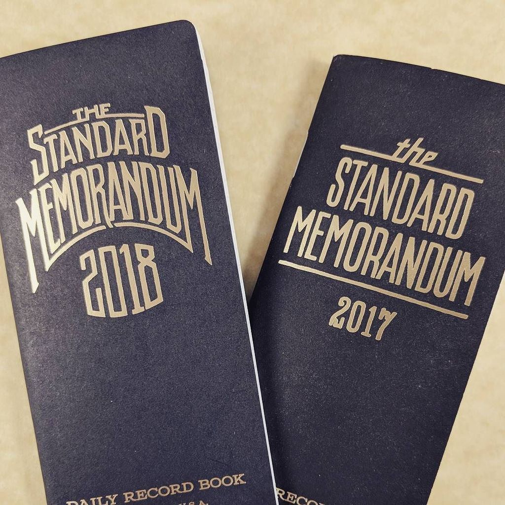 mjelson's tweet photo. Hello 2018! @wordnotebooks @ipenstore #standardmemorandum #ipenbox
・・・
#notebooklove #notes #notebook #notebooks #journaling #morningpages #write #writer #imayhaveanotebookproblem https://t.co/tv8kpm0mb0 https://t.co/fVXqj0OOLD