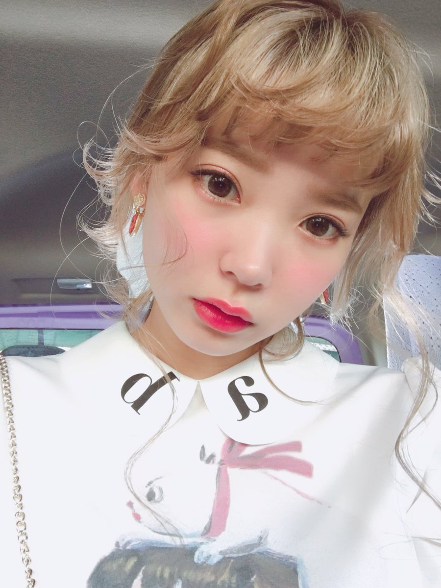 mim_11_11's tweet photo. 2017年ありがとうございました！

2018年もよろしくね！ https://t.co/enlFjrwTcX