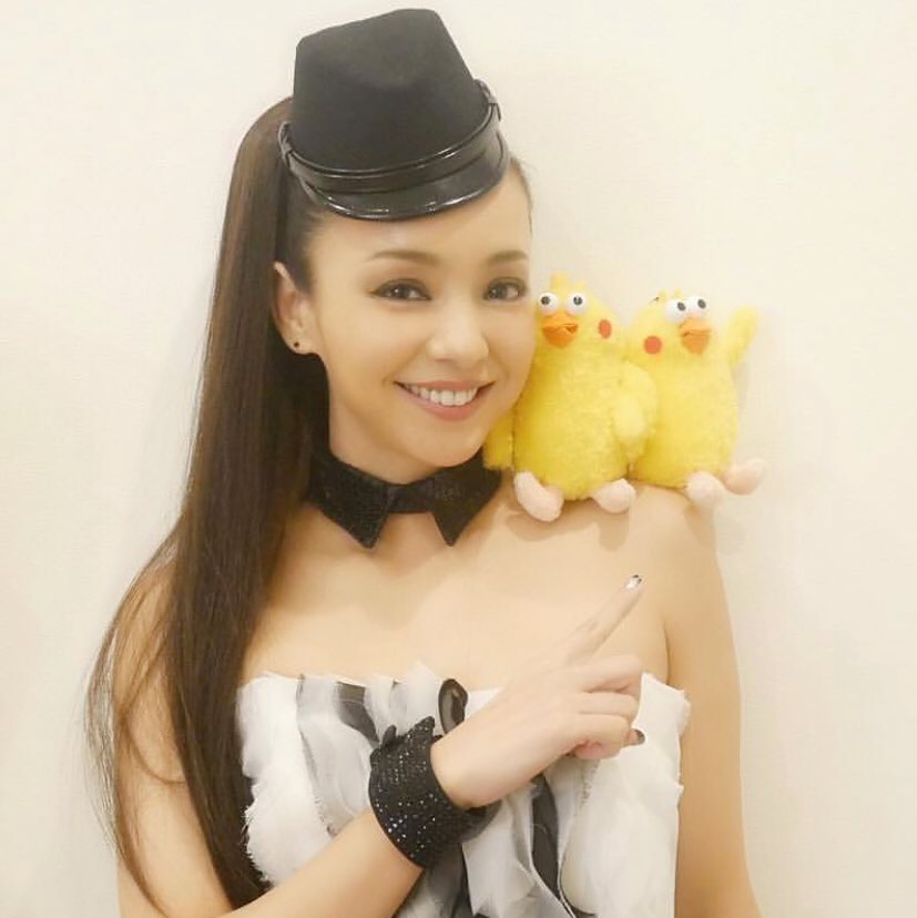 Maicom Ar Twitter うちの旦那 親 兄弟 親戚 甥っ子姪っ子総動員で紅白の安室奈美恵待ちです 笑