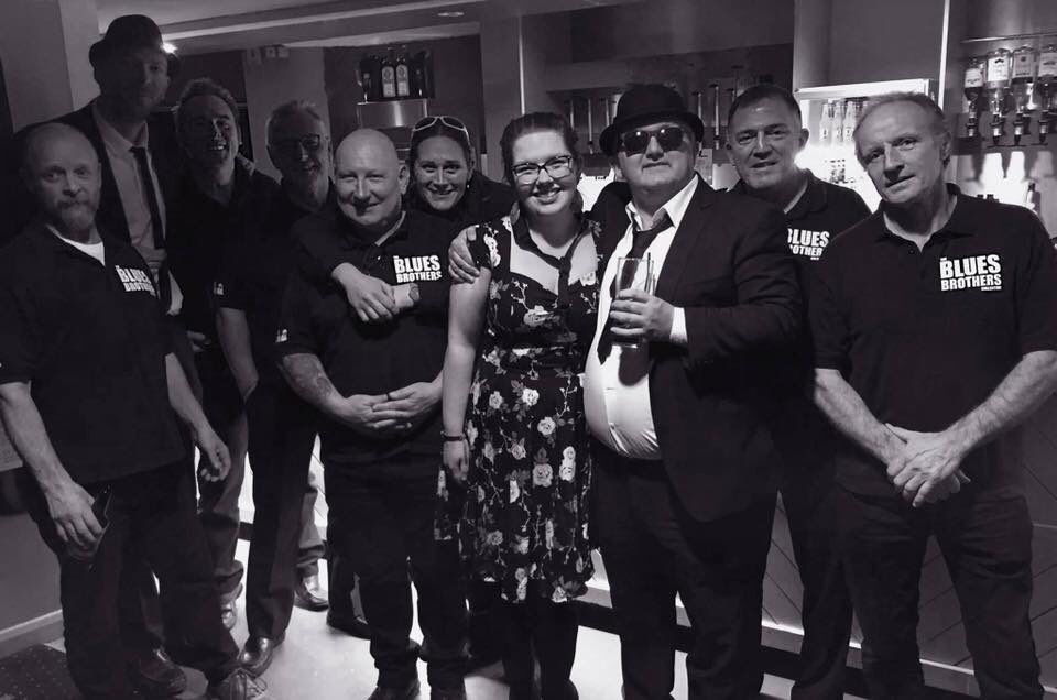 NineOddNotes's tweet image. Happy New Year to all our family, friends and followers. See you all soon. Love #TheBluesBrosCollective😎😎💋