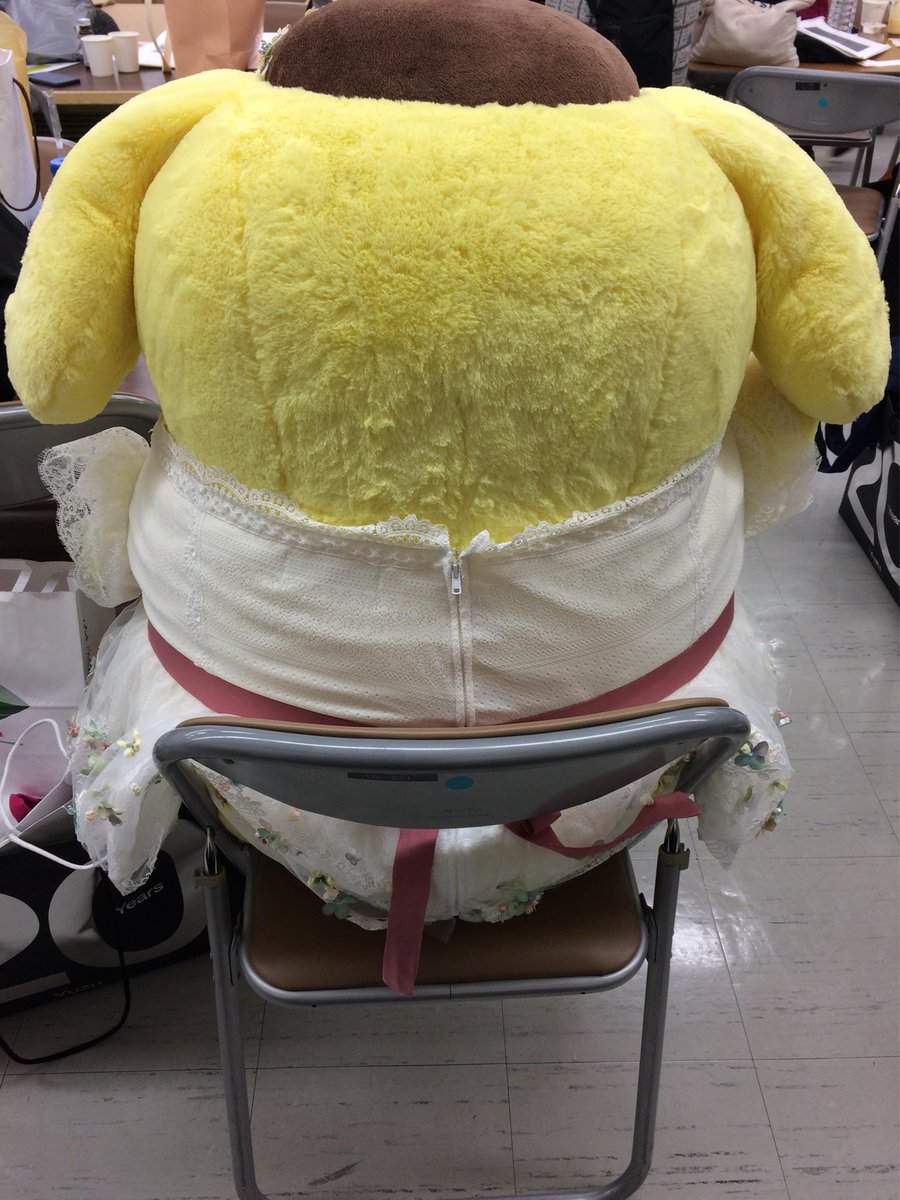keikeikei9's tweet photo. しのぶ 「"そして、麻友ちゃんへ衣装部からサプラ��ズ！"」 https://t.co/KHcQtjxVFJ

#紅白歌合戦 #紅白
#渡辺麻友 https://t.co/qZYKZ162um