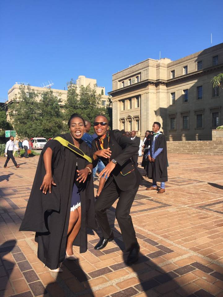 YoungSenseiYao's tweet photo. #HighlightOf2017 My Graduation. Had so much fun. Even danced on stage 😂💦🔥. Also my suit was popping 🔥 https://t.co/QNul3RsXre