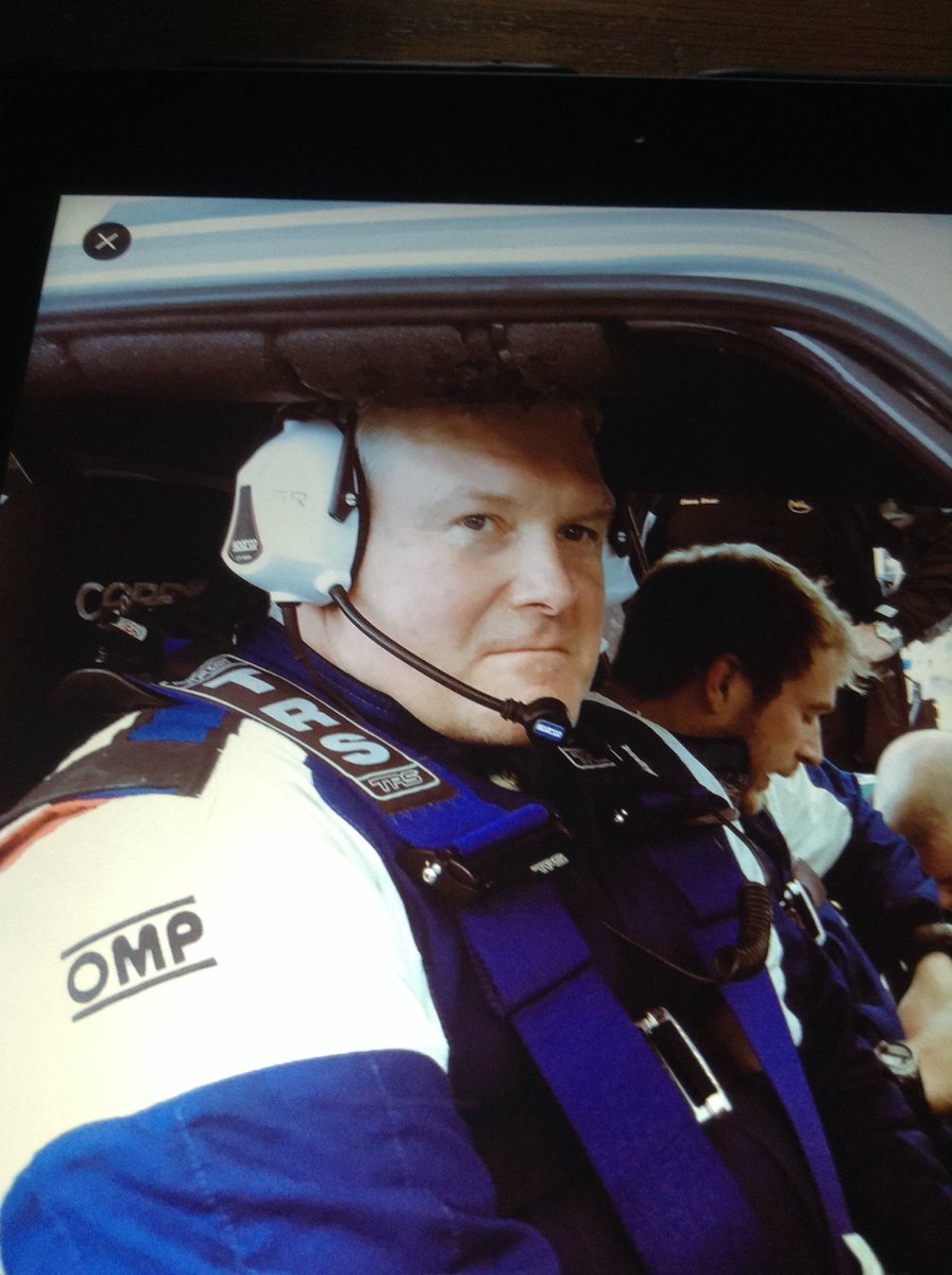 markjpage49's tweet photo. Wot a horrible and sad end to 2017 RIP my friend was an honour to have known you #shawnrayner https://t.co/cNrYLTaBB8