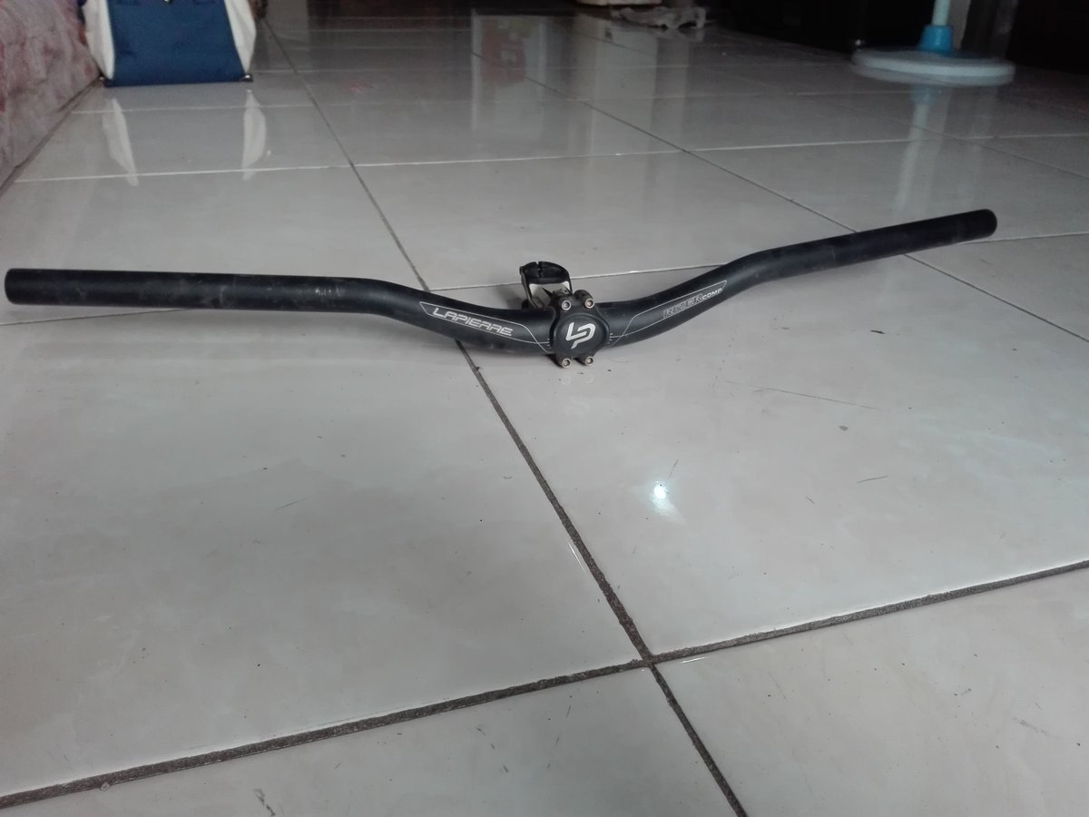 Ociiet's tweet photo. Wts part sisa perang di pict
Line : ka.git, wa : 085779126176
Jakarta kelapa gading #fnfjb @fix_fixed @LUTFIEJAYACYCLE https://t.co/IjVjO7n3Qo