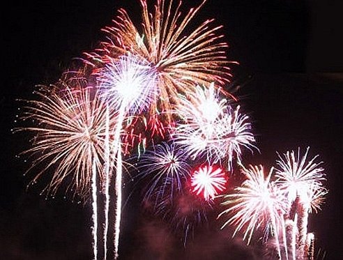 NordicBetSV's tweet photo. 💥5⃣0⃣0⃣0⃣💥

Har vi så många följare innan tolvslaget får 10 st dela på 5000 kr i bonus!
#RT &amp; #Följ för att ha chansen.

Gott nytt år😊 https://t.co/5juxt9hqzg