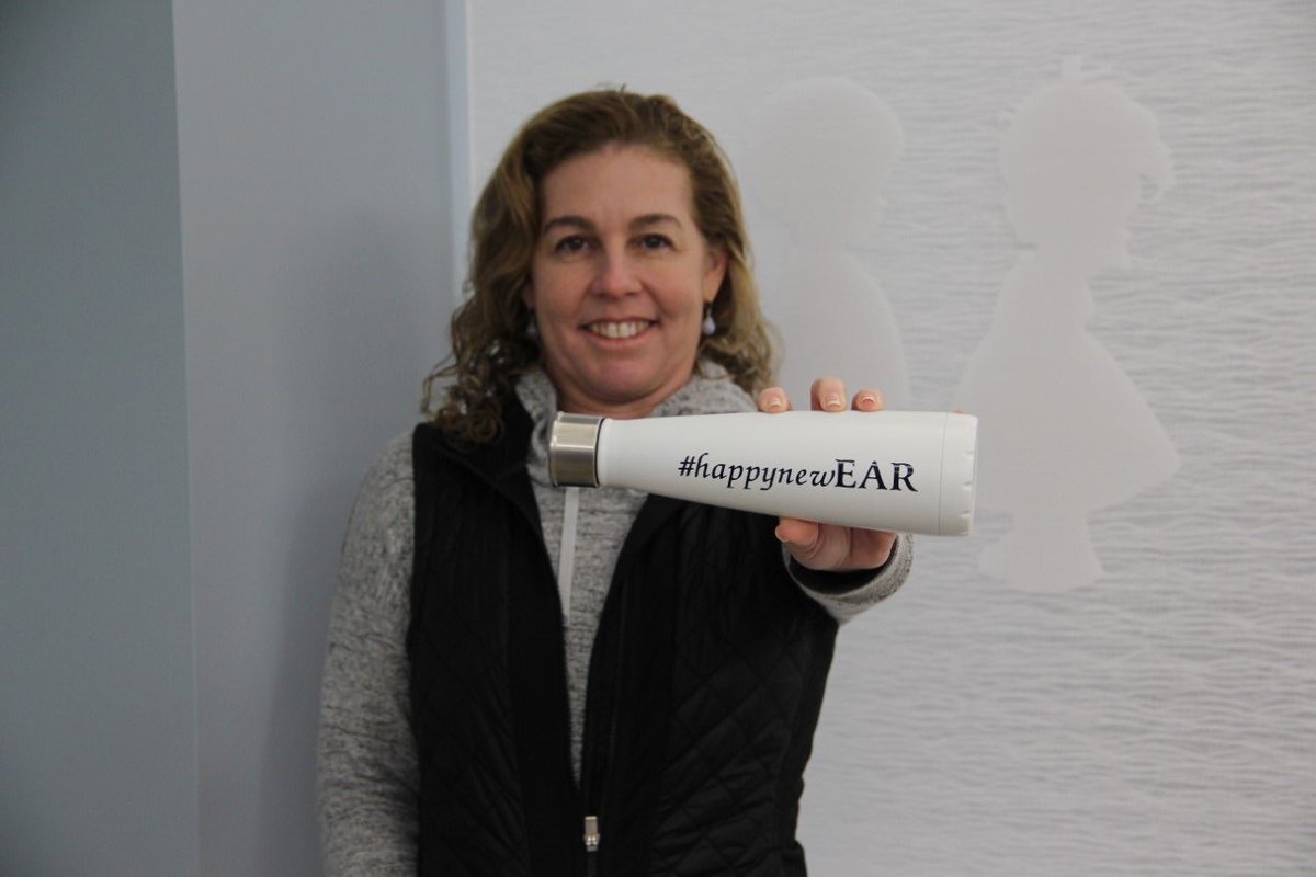 SurgeryCove's tweet photo. Our nurse Elena brought this water bottle as her White Elephant gift to the @SherylLewinMD /Cove holiday party. 
#HappyNewYear #happynewEAR https://t.co/LvPKylvaPE