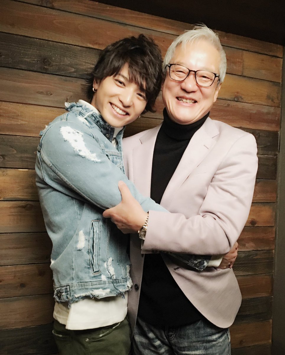 中村優一 V Twitter 17年は仮面ライダー電王10周年 キャスト スタッフ 応援してくださってる皆様とお祝い出来て本当に幸せでした 有難うございました これからも電王を宜しくお願いします 侑斗より