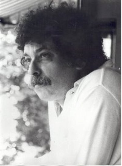 Un dia como hoy nace José Ignacio Cabruja Lofiego destacado dramaturgo, director de teatro, actor, cronista, escritor de telenovelas, libretista de radionovelas, autor de guiones cinematográficos, moderador de programas de radio y humanista venezolano.