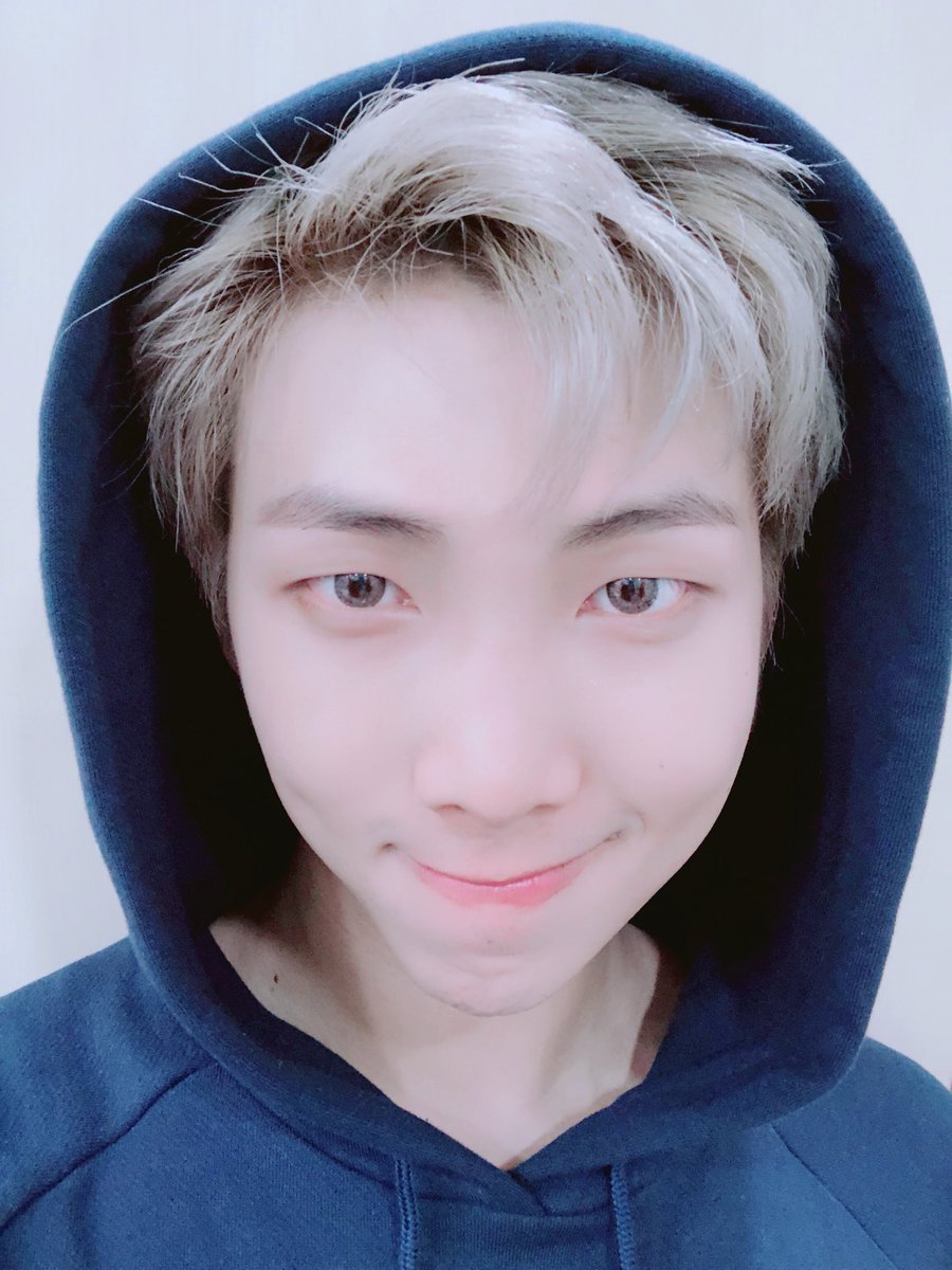 Twitter/bts_twt