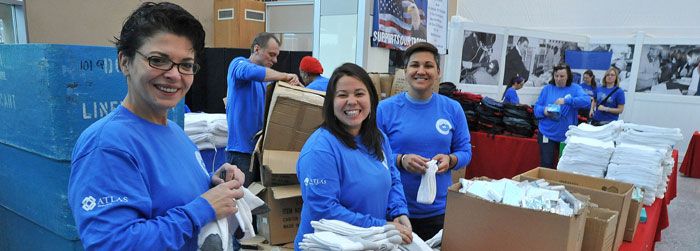 VeteransHealth's tweet photo. Stand downs are a great way to give back and help out homeless Veterans this holiday season. Find an event near you. https://t.co/RwLBgGstS7 https://t.co/w2b2BxTZYv