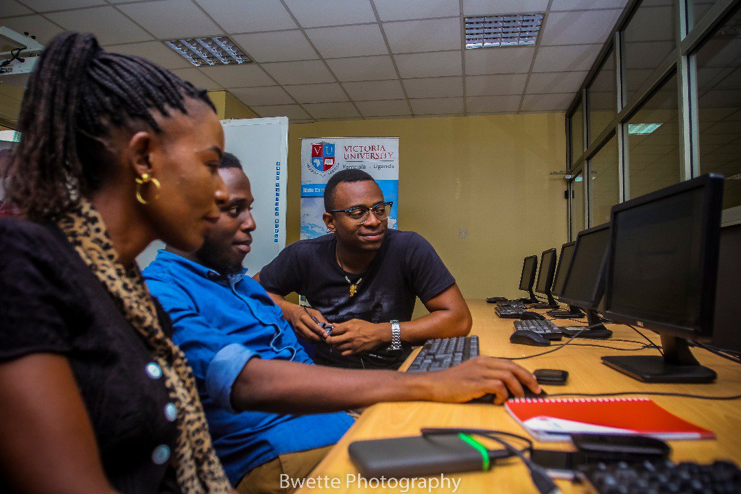 bsakeri's tweet photo. #KF2017 @AngSemwogerere so programing goes down like this .....@Kafeerofdn https://t.co/oNgArrl2pp
