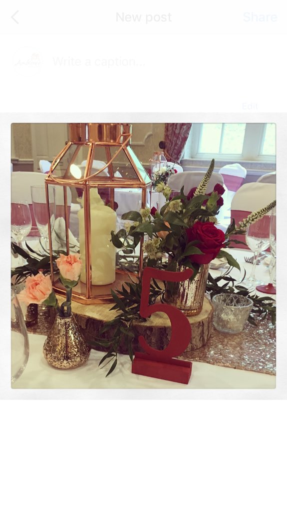 ambienceHGT's tweet photo. It was all about #rustic #glamor for our last #wedding of #2017 at the stunning @WoodHallHotel! Huge #congratulations to our gorgeous #couple, we hope you’ve had the #bestday... What a way to start the #newyear as #husband and #wife 🎩👰🏼💕 xx https://t.co/cIA4uJzjTK