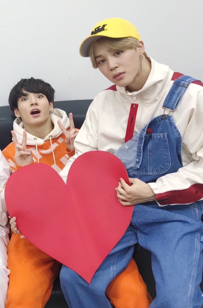 kookminhour tweet picture