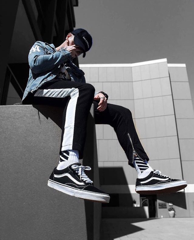 garmlab's tweet photo. Perspective.
-----------------------
📸 @tyydon
-----------------------
#garmlab #outfitoftheday #heatoftheweek https://t.co/MccGO4BNWc