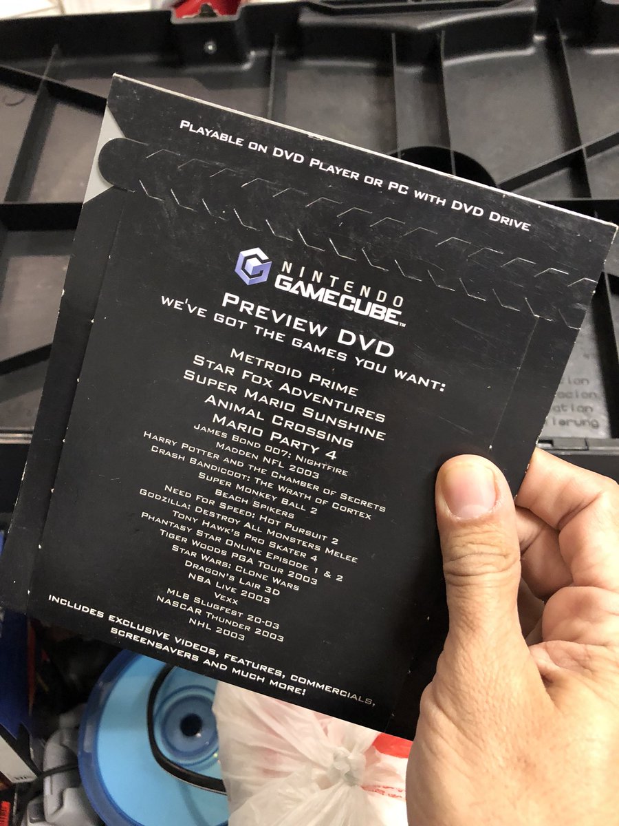 JuanLiveShot's tweet photo. @GameHistoryOrg @frankcifaldi guys if you don’t have it already, is this the type of thing you guys also archive?  I’ll gladly donate it if you want it. https://t.co/cvtafkO4Vl