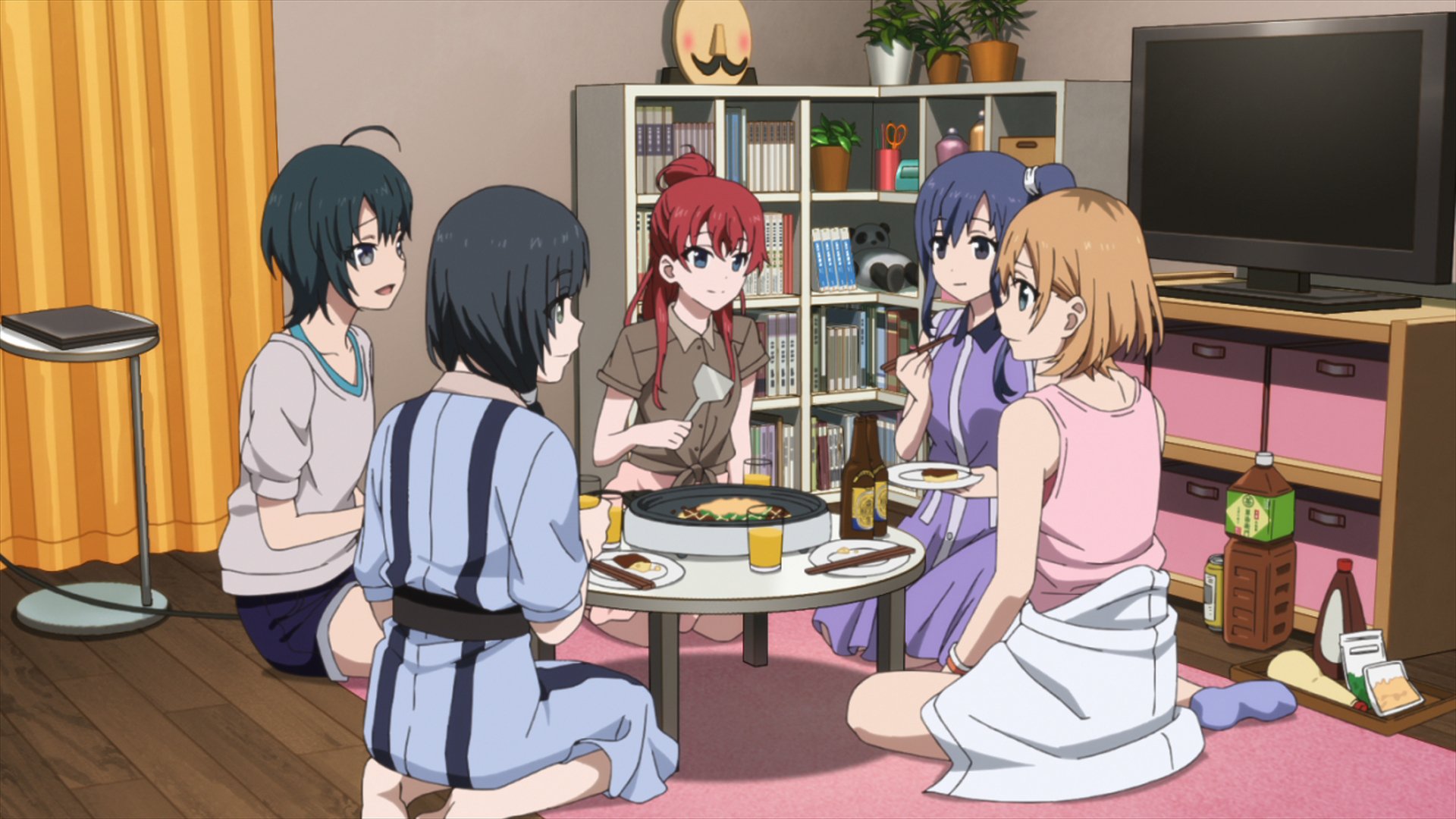 Shirobako 公式 1 8劇場版bddvd発売 新年あけましておめでとうございます 年始 にお時間のある方はshirobakoのいっき見がオススメ ｄアニメストア Netflix Amazonプライムビデオなどで全話見る事ができます Blu Rayboxも発売中ですっ きっとあおい