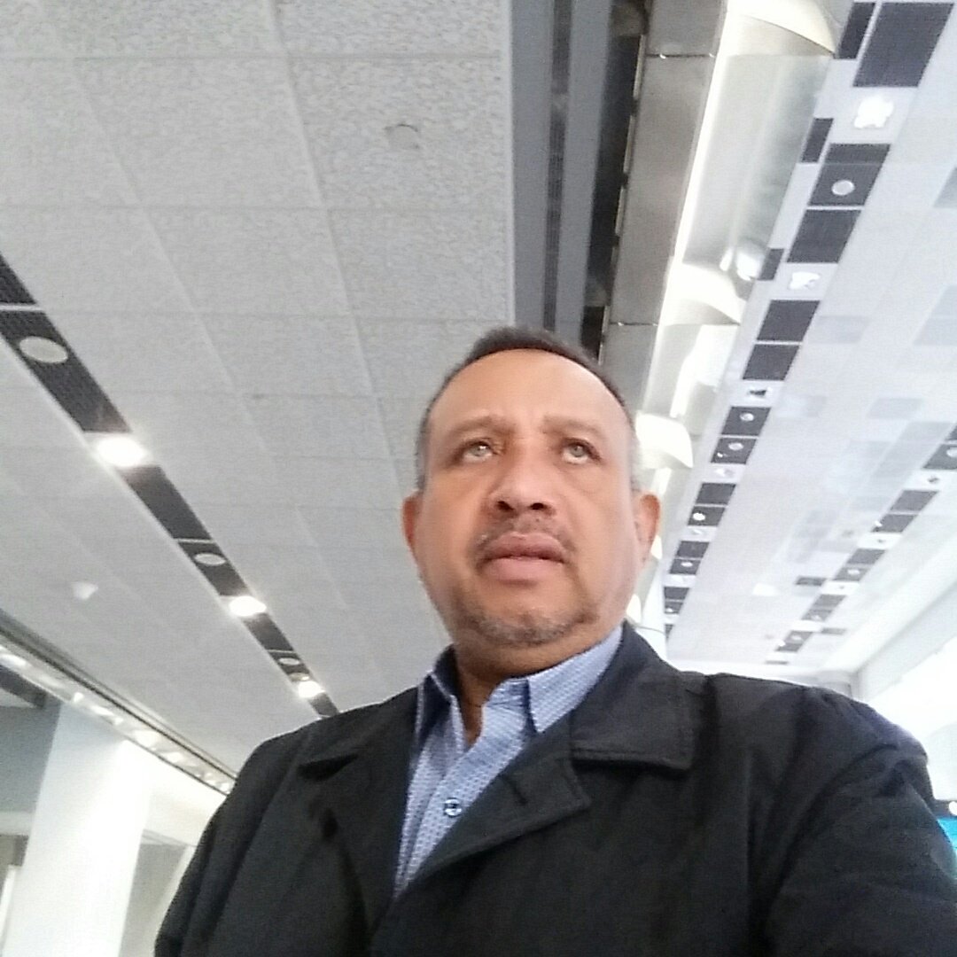 almerida_nelson's tweet photo. #NuevaFotoDePerfil https://t.co/OEpmHfreu8