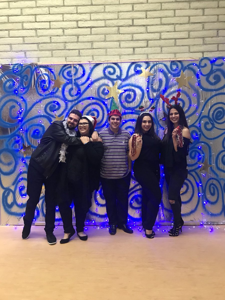 FresnoStateASO's tweet photo. Merry Christmas and Happy New Year from your ASO Executives🎉🎊 https://t.co/LhLsWxXsIi