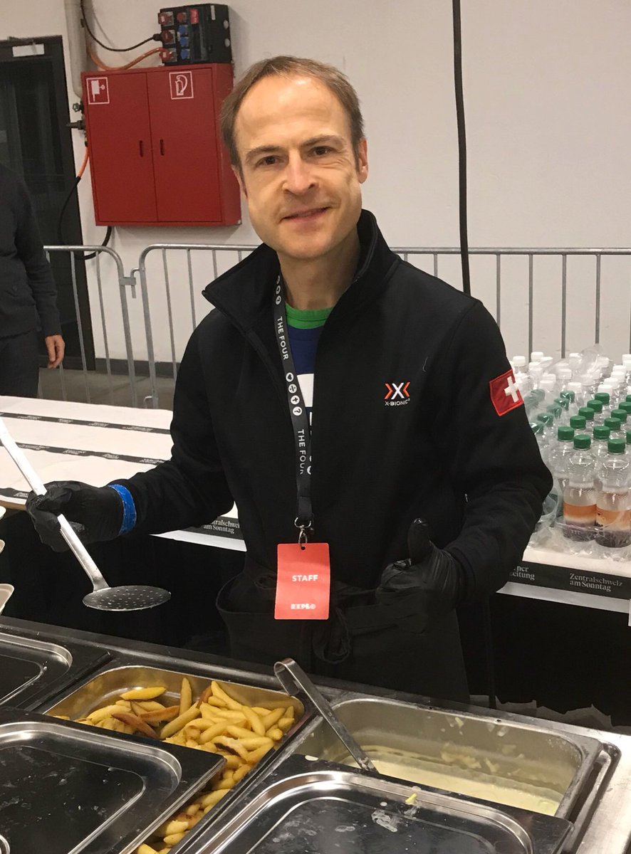 GIrambler's tweet photo. Serving food at #explo17 https://t.co/I2DbzfU3EK