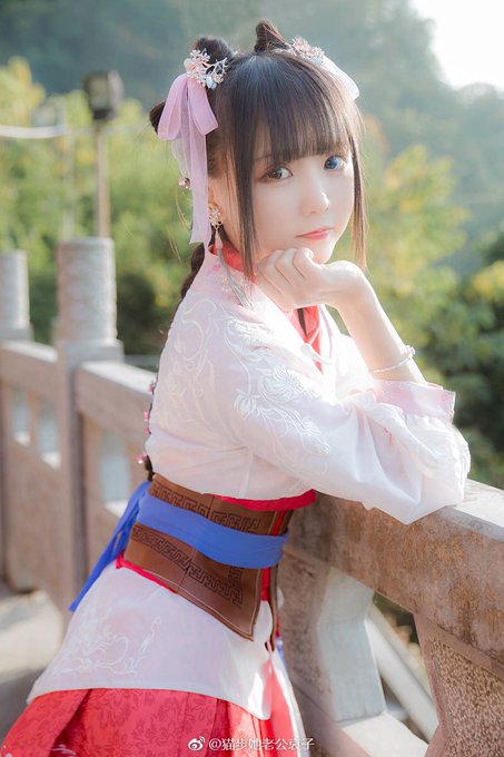 Twitterのコスプレ画像16