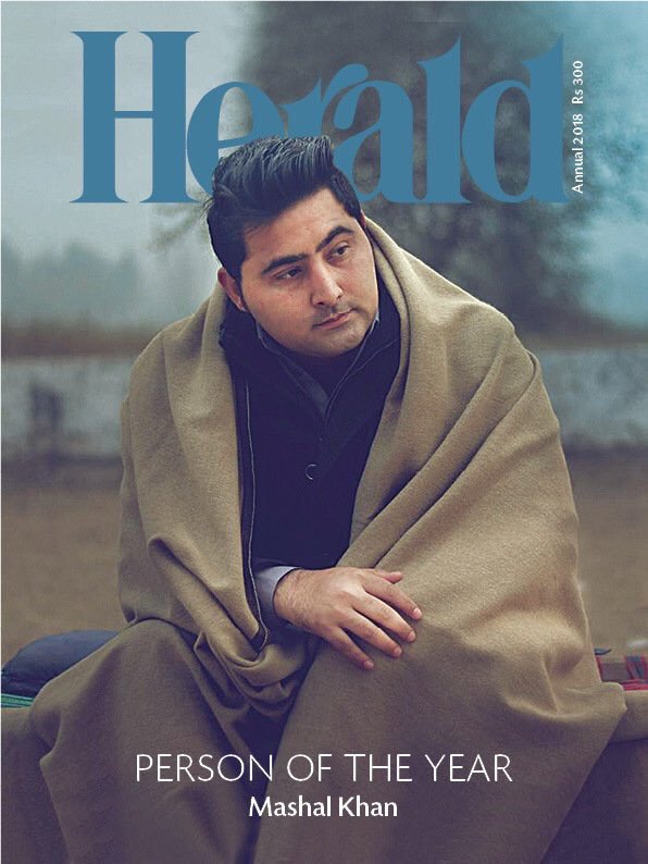 ZaminKaleri's tweet image. We will remember you all of the time our Heroes.You are the martyrs of the nation. we love you our heroes.
#Moeed #Mishal #ByBy2017
@BBhuttoZardari @BakhtawarBZ @AseefaBZ