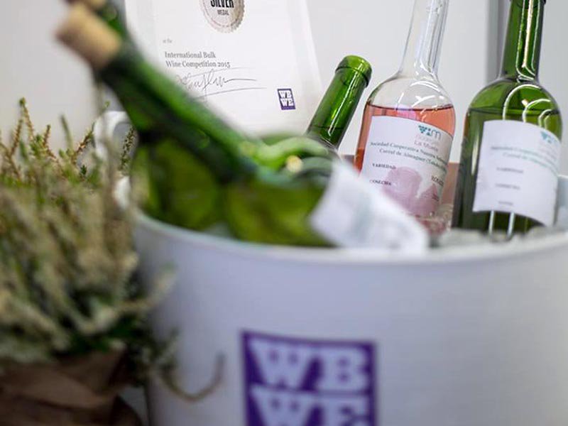 BCC_Wine's tweet photo. Bulk Wine Competition, el único concurso internacional de vino a granel https://t.co/MhbvmEexec https://t.co/YtPhmUycLt