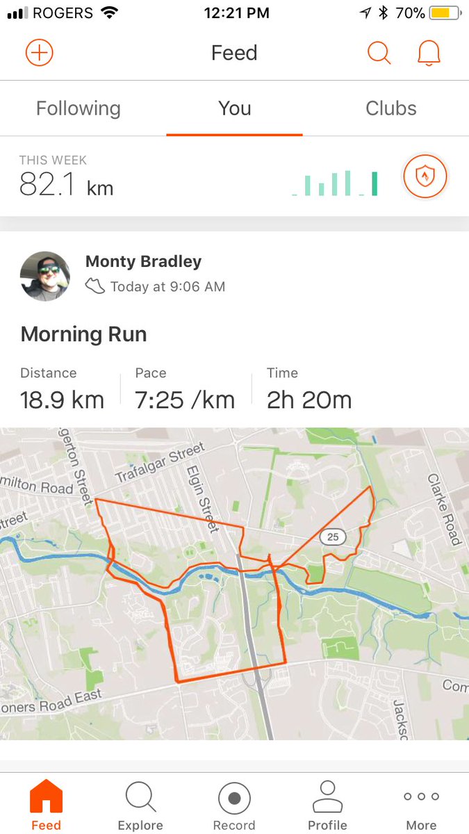 dogsanut's tweet photo. Ran some k’s phone decided to eat a few for energy I guess.🤷🏼♂️Gotta Love iPhones in the cold. Puts me at 82k for the week and I enjoyed every one of them. Have a great New Years everyone. 👍🏼🍻🎉 #earthathon #uponeaglewings #100miletraining #cdntrailrunner https://t.co/1SajfC09np