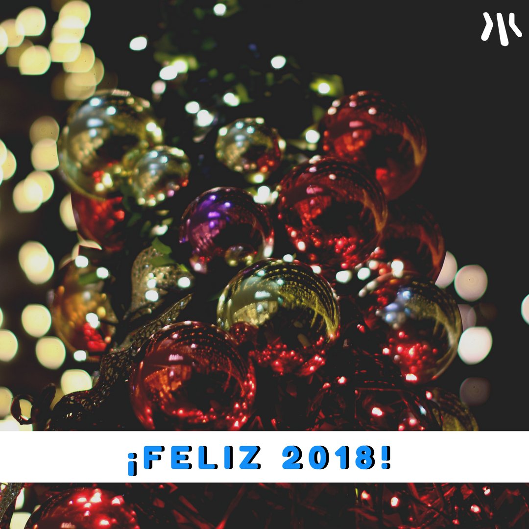 lowphones_net's tweet photo. Desde #LowPhones queremos desearos una muy buena entrada en el año 2018. ¡Feliz noche!
#FelizAño #Feliz2018 https://t.co/ZQv70v9xRf