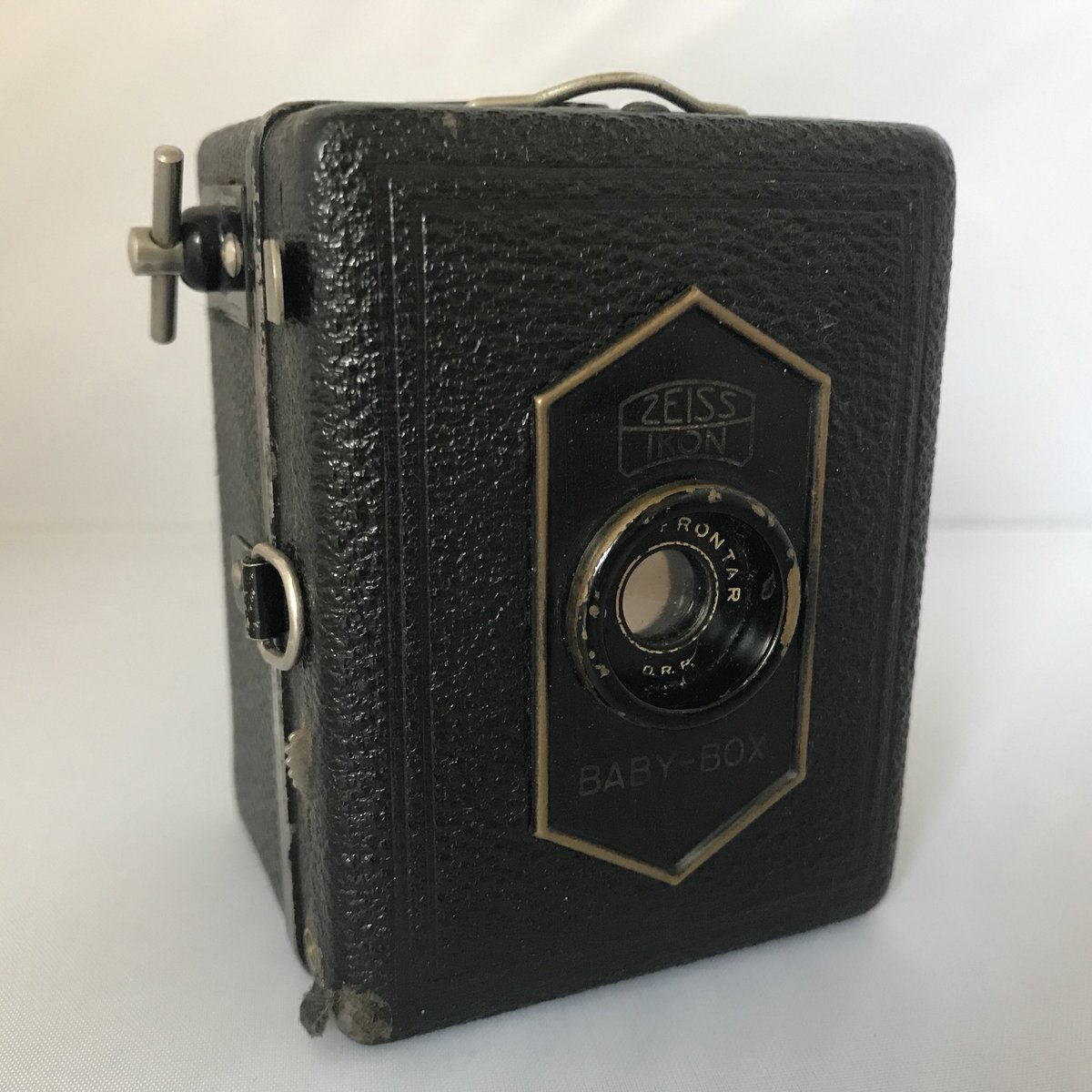 Coming to the shop next week - we are going #vintage #camera mad!! Here’s just a taster, much more to come. #Leica #photography #vintagephoto #35mm #werra #olympus #vintageshop