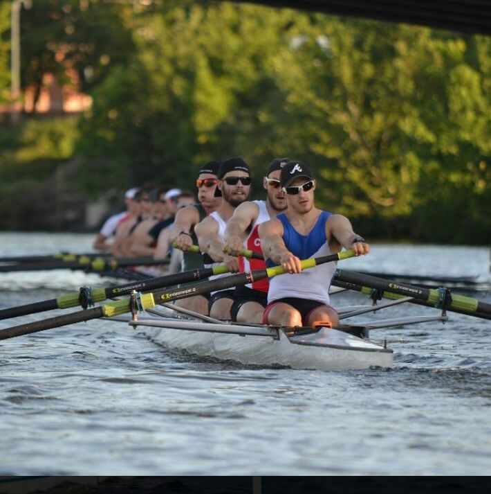 llandaffrc's tweet photo. Want to get fit in the new year? Fed up of the gym? Try rowing! Experience what it's all about at our free taster day on Sunday 14 Jan. Sign up at https://t.co/GETm0wX8sW @llandaffrc #rhwyfocymru #sportwales https://t.co/vpNtQT75wm