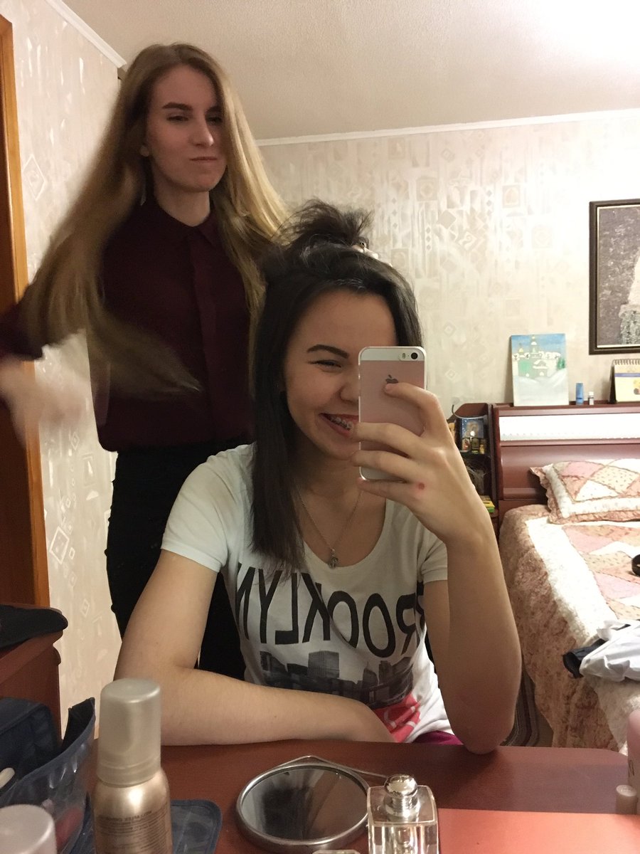 "за минуту до"