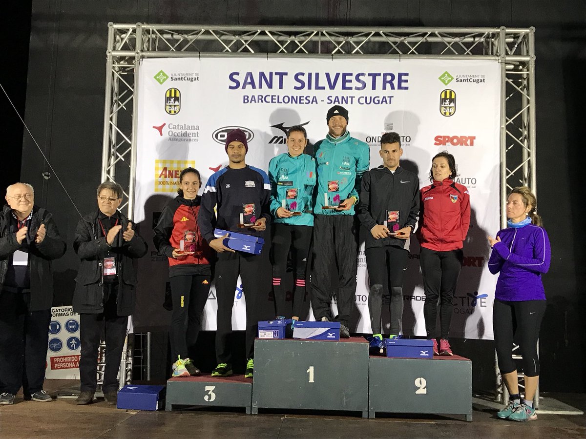 GANADOR 🥇 de la <a href="/SantSilvestre/">Sant Silvestre Racc Badalona</a> 2017
Ya van 3 victorias en esta carrera tan especial para mí. El sueño de aquel niño de 16 años en el 99 sigue haciéndose realidad con mucho trabajo y esfuerzo diario.
FELIZ 2018 lleno de SALUD y FELICIDAD!!!