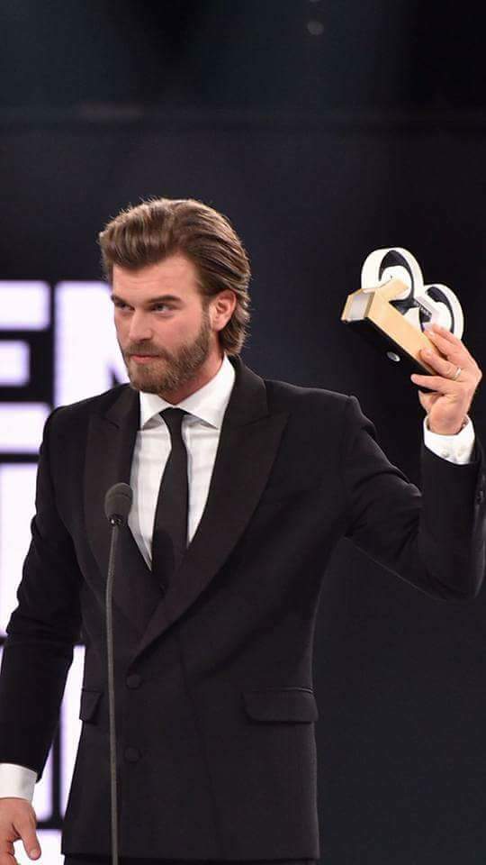 k_t_spain's tweet photo. My favorite photos of GQ
#KivançTatlituğ #MenOfTheYear2016 https://t.co/LkXgxRObOn