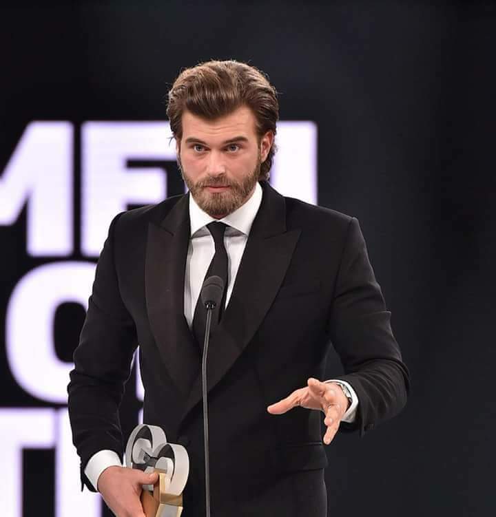 k_t_spain's tweet photo. My favorite photos of GQ
#KivançTatlituğ #MenOfTheYear2016 https://t.co/LkXgxRObOn