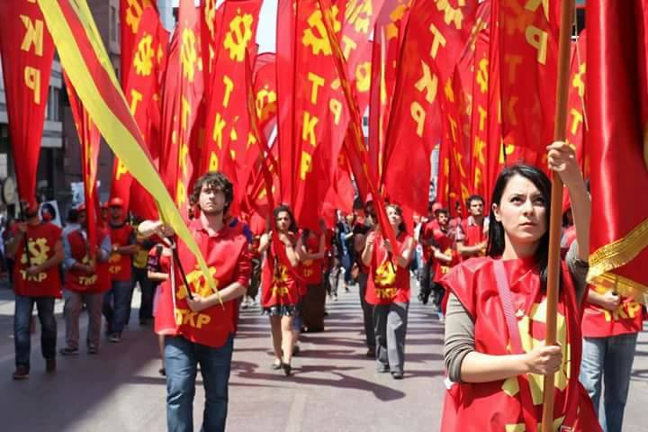 KbSundarmyth's tweet photo. #Secular India*#Brand West Bengal*
*GOOD BYE 2017*
The Remarkable Year for Socialism.The beugel of 1st Socialist Revolution is echoing in the Year #NovemberRevolution100.People realizes that the Socialism is only Alternative for Mankind to save World from Capitalism-Imperialism. https://t.co/C2Jcp7q3hS